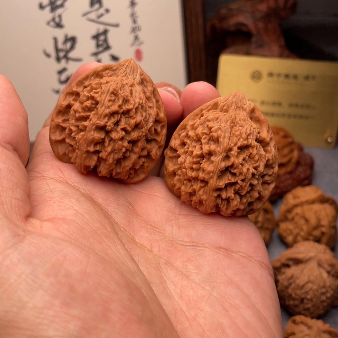 吊坠文玩核桃百花山