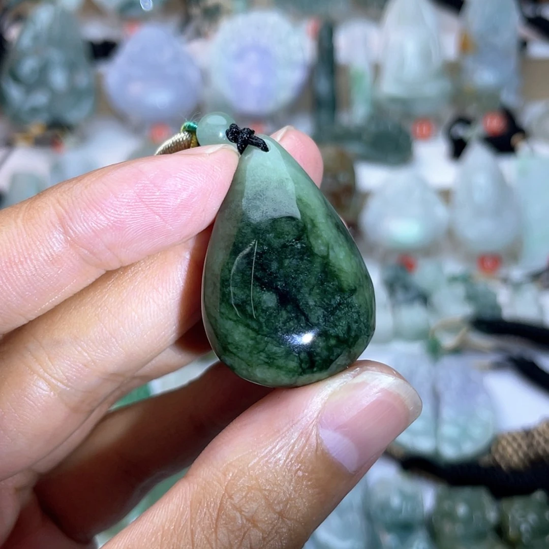 【闪购商品】颈饰未镶嵌翡翠水滴