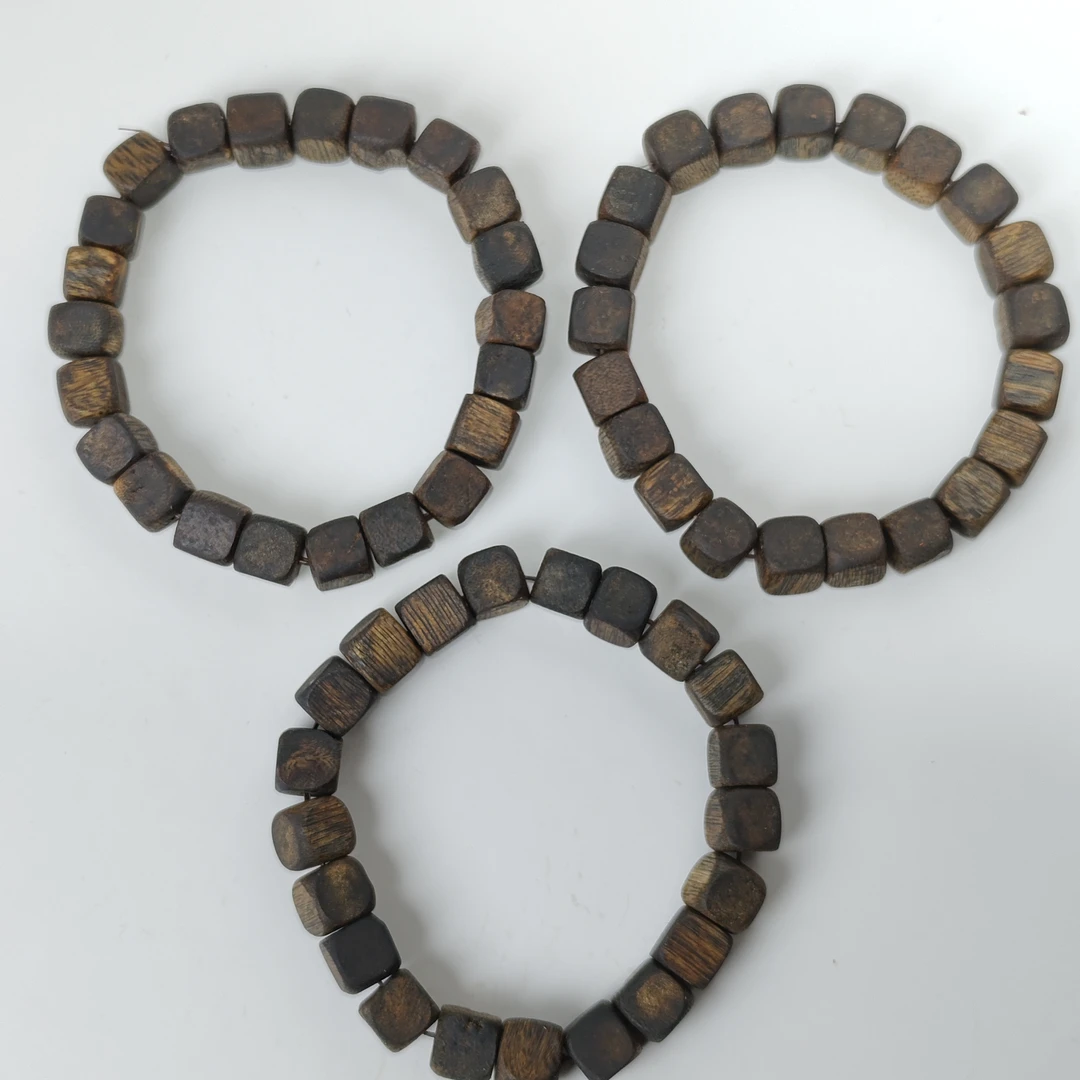 沉香【国香】奇楠9mm99分沉方糖香手串多样性发货发其一11250531-03