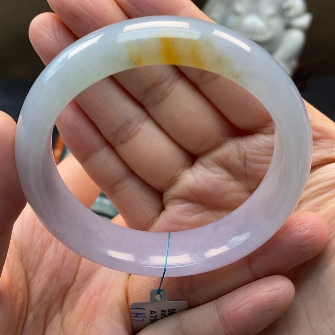 翡翠手镯未镶嵌天然