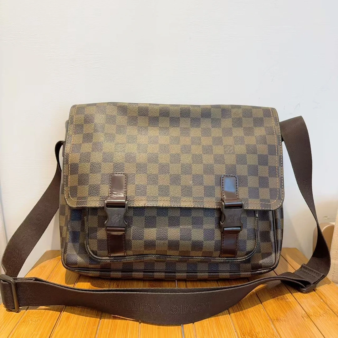 95新 LouisVuitton/路易威登  棕棋盘格斜挎包 1190 8244