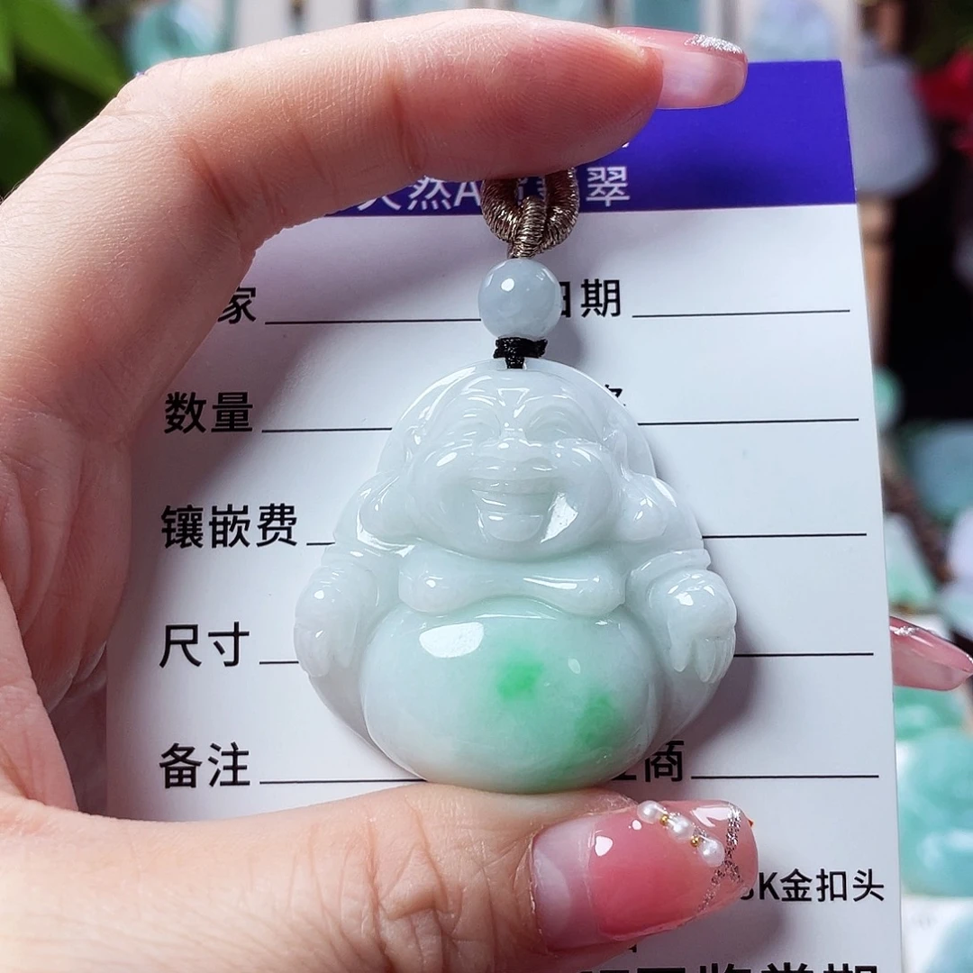 翡翠未镶嵌颈饰佛公51