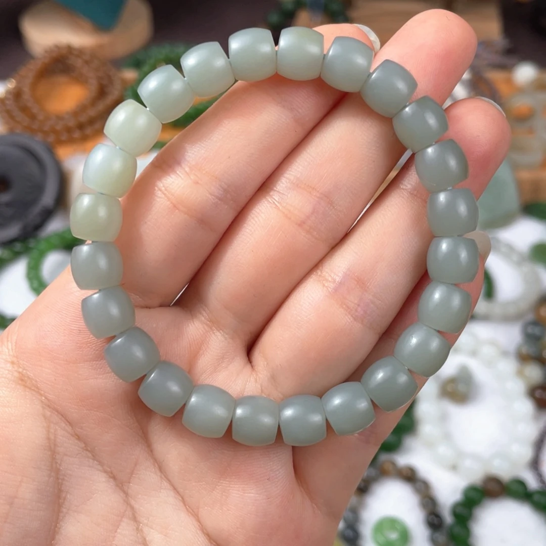 南红玛瑙吊坠合金