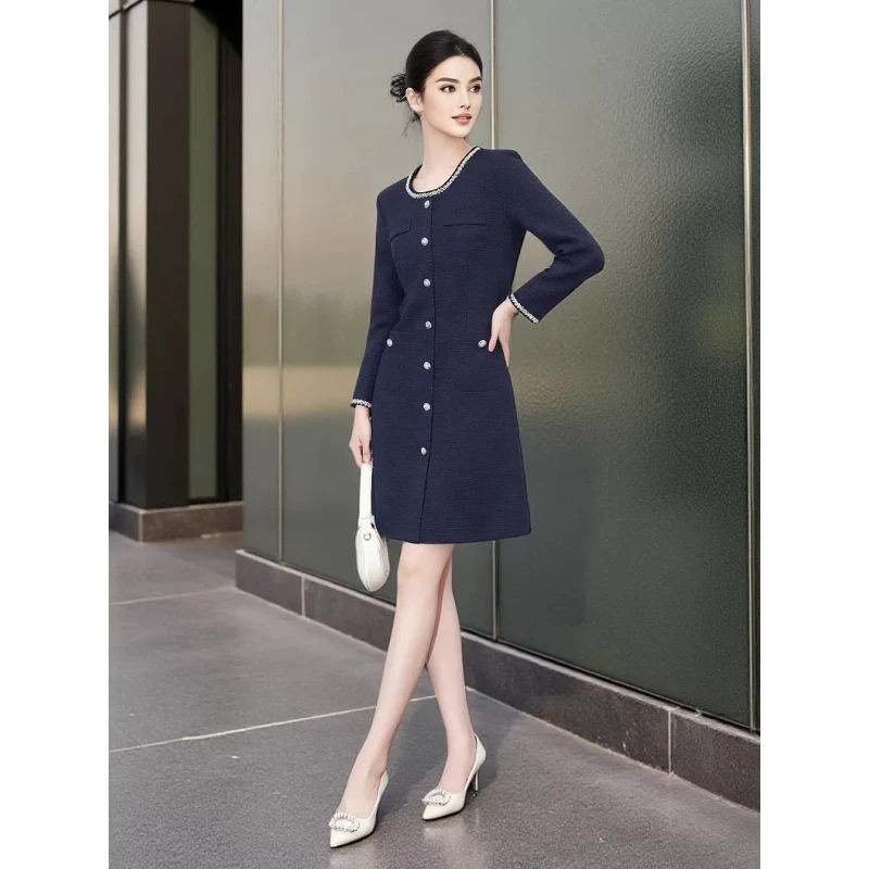 轻奢小香风精致名媛优雅通勤重工钉珠领连衣裙秋冬女裙子