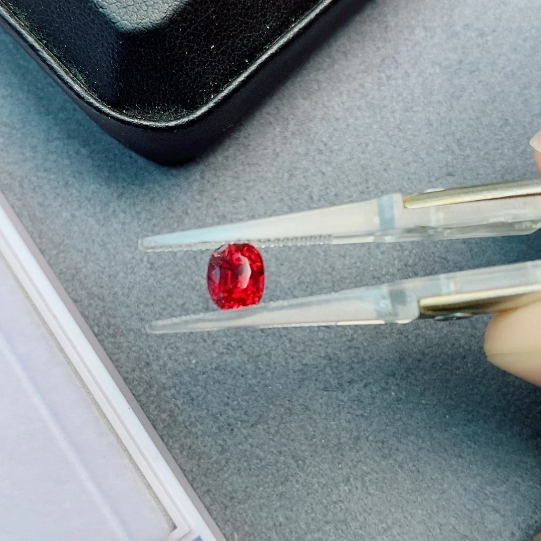 裸石未镶嵌尖晶石1.41ct 绝地武士 吉尔德