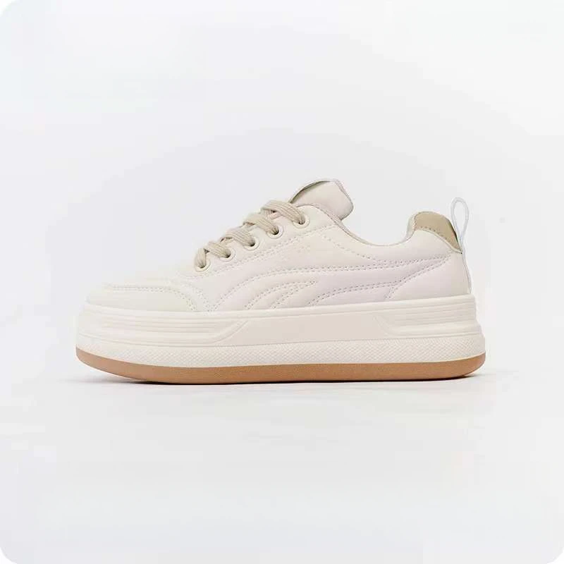 珂卡芙同款2025新款网红爆款国潮多巴胺小众板鞋阔腿裤必备鞋女鞋