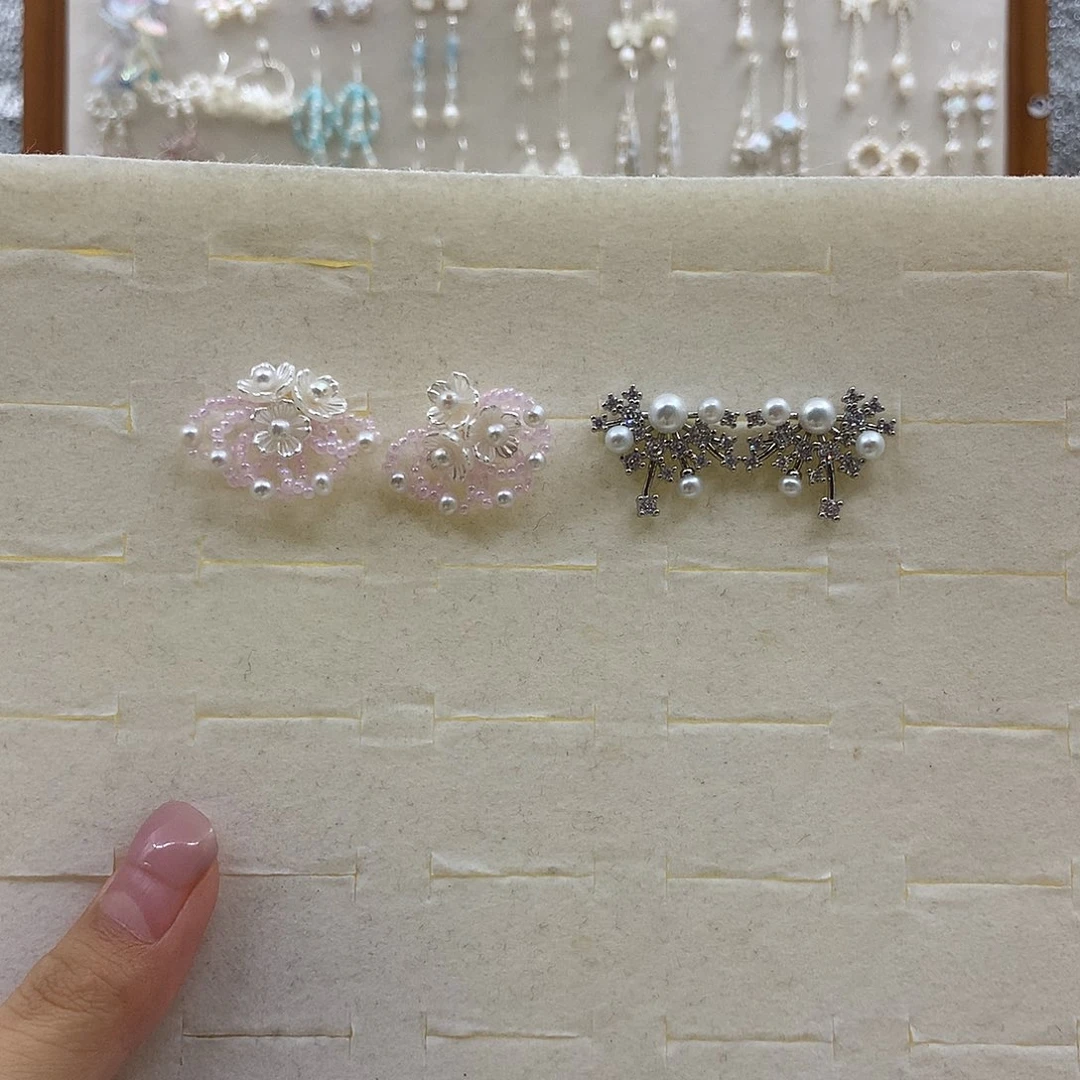 银S925镶嵌淡水珍珠耳饰