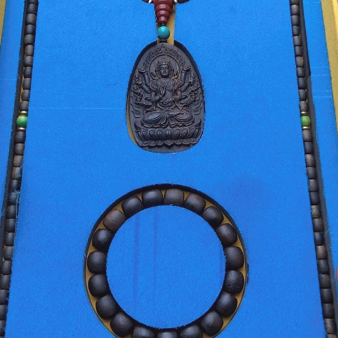 滴血莲花菩提手串