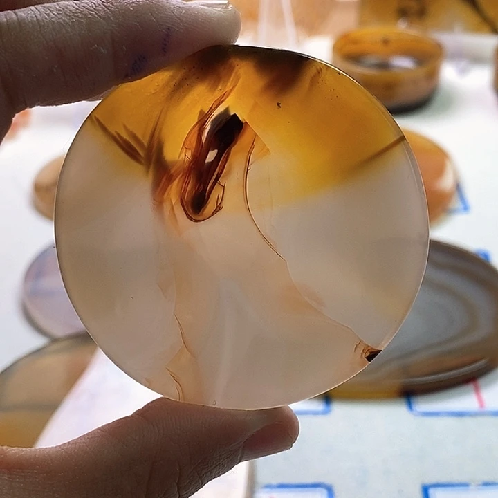 石***玩玛瑙/玉髓未镶嵌珠宝半成品