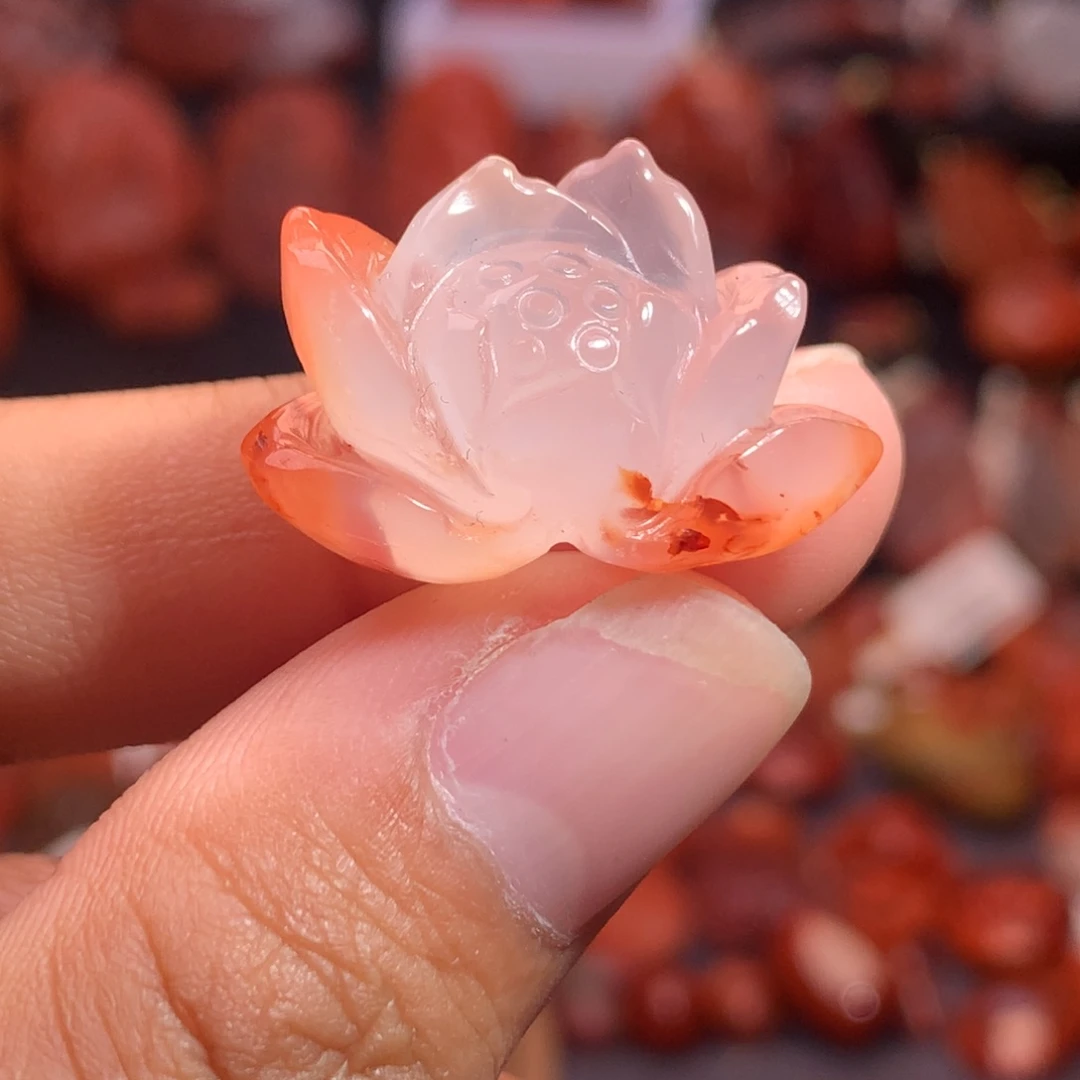 南红玛瑙未镶嵌珠宝半成品莲花