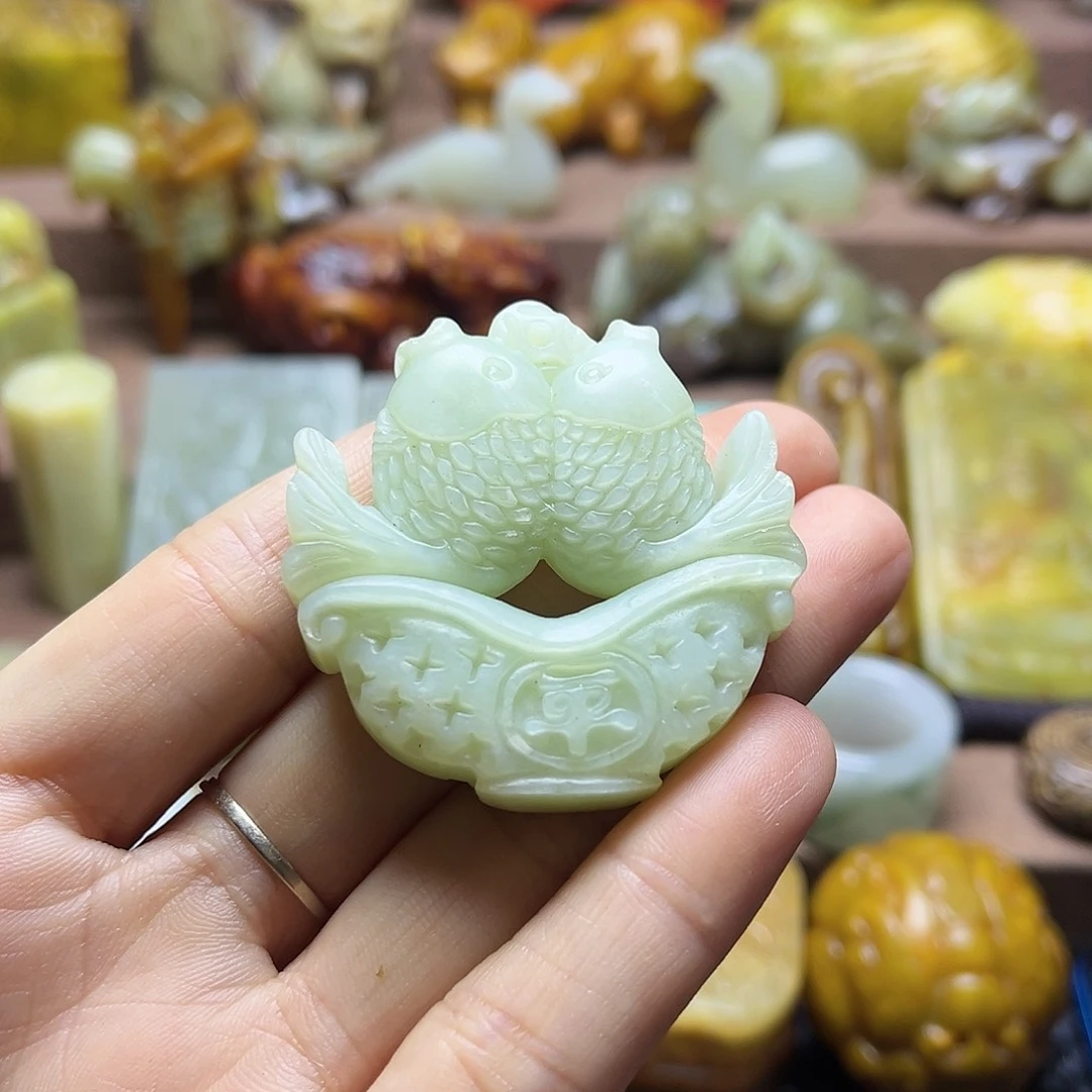 白玉菩提吊坠124。。