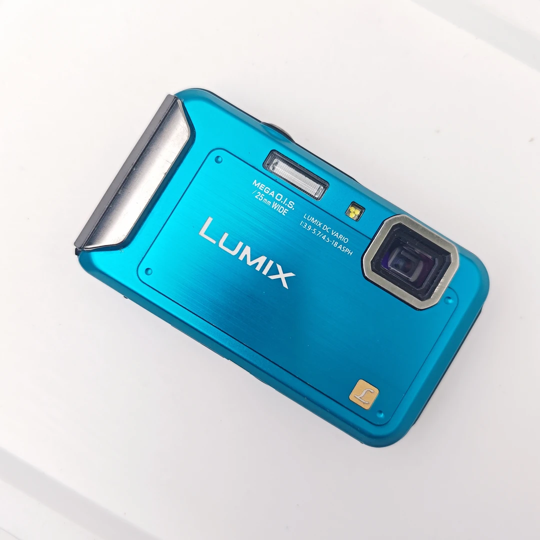 9新 Panasonic/松下 ft20 1610万像素三防相机ccd数码相机