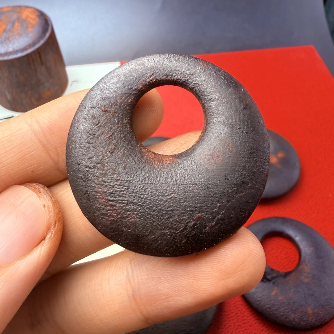 【新款】【雕刻】小叶降真香 公主扣 精工雕刻3.9cm