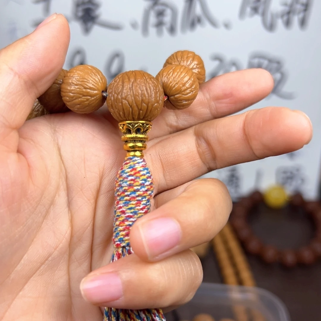 文玩猴头核桃小塔