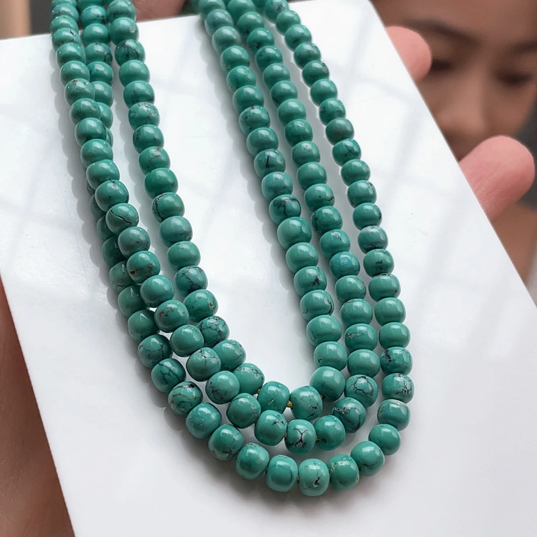 绿松石未镶嵌颈饰