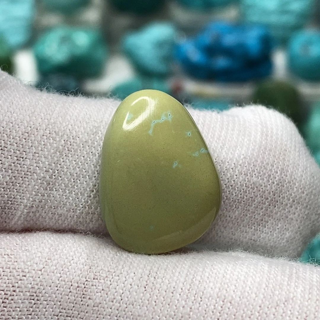 绿松石未镶嵌天然原矿 地大质检