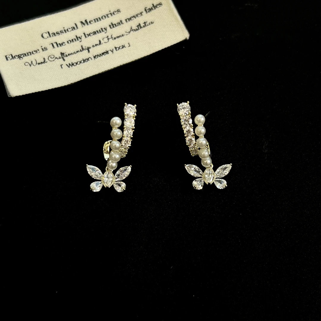 铜合金锆石耳饰 【蝴蝶冰莹】耳钉618