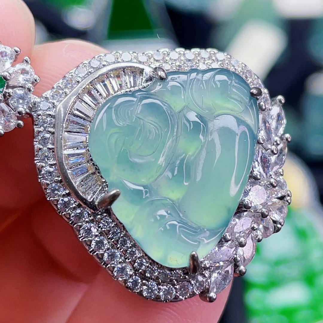 翡翠未镶嵌颈饰339