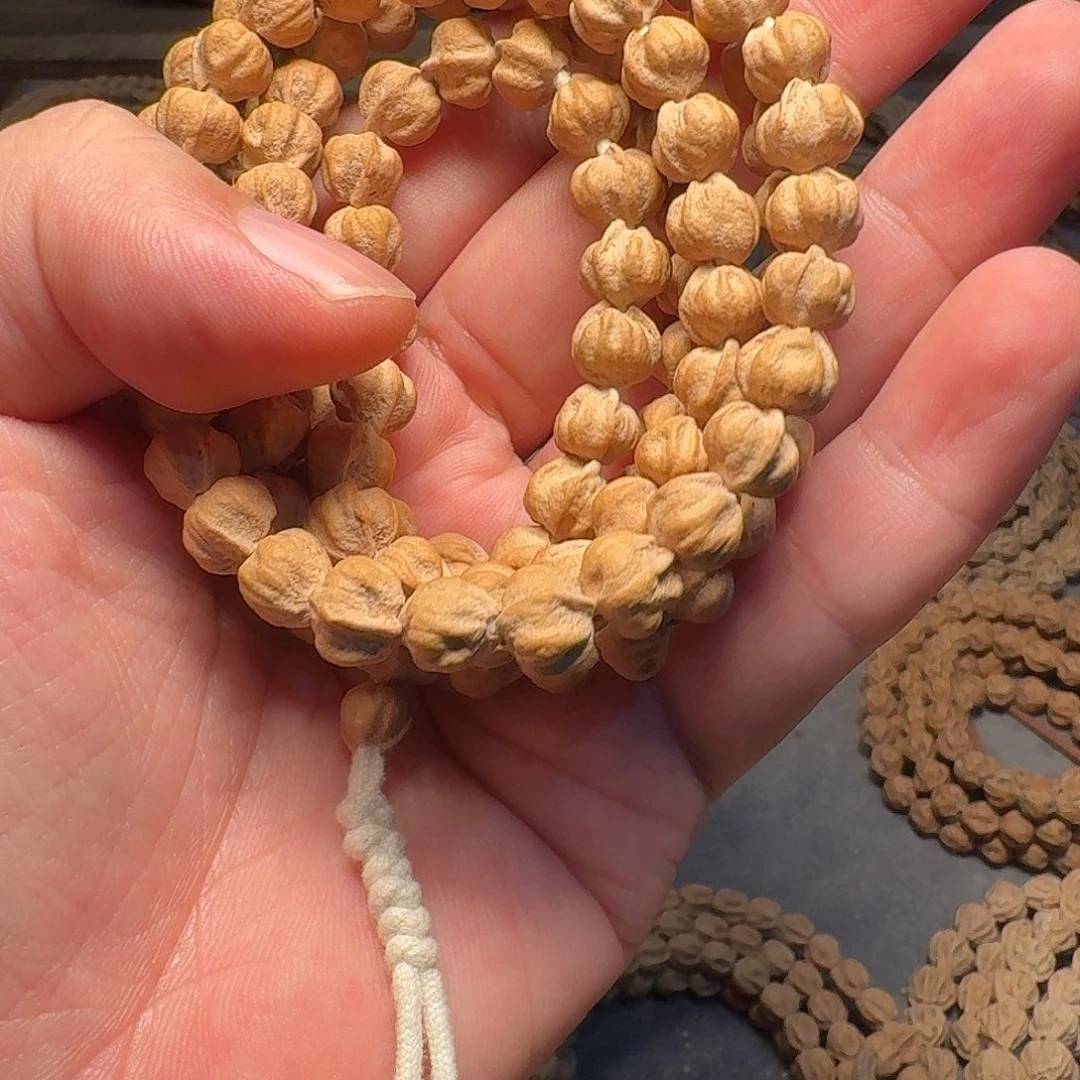 品***鱼吊坠柏香籽/百香籽