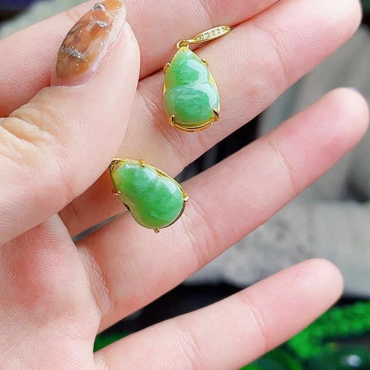 翡翠银S925镶嵌颈饰多样性