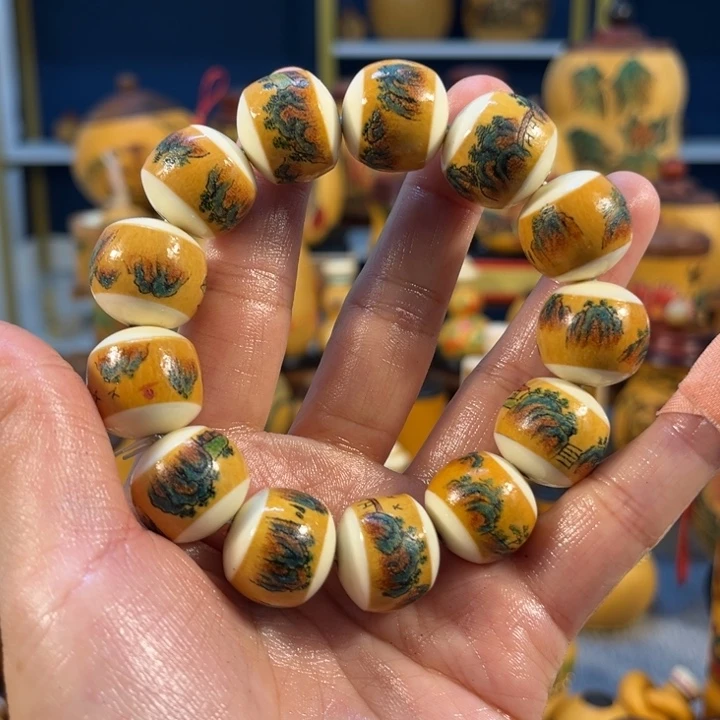 大叶紫檀（黑酸枝木类）?****见