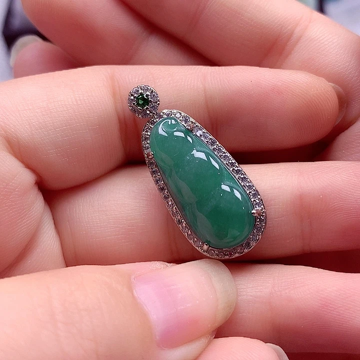 颈饰未镶嵌翡翠翡翠