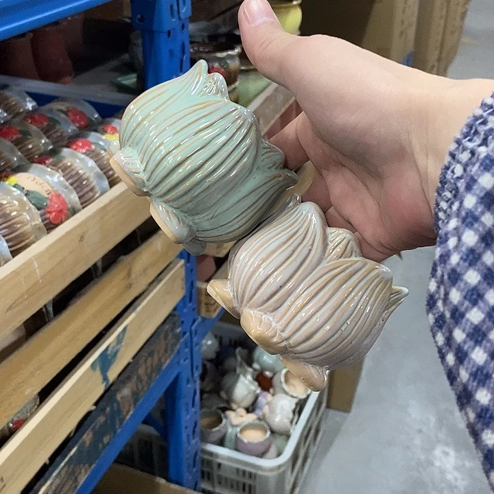 花盆单场满9.9发货8×7白绿