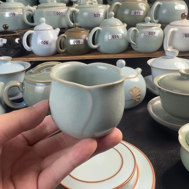 纯矿石微瑕花口杯，