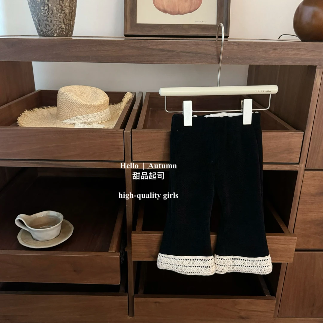 【甜品起司】原创设计！女宝宝高级感甜美花边灯芯绒黑色微喇裤套装