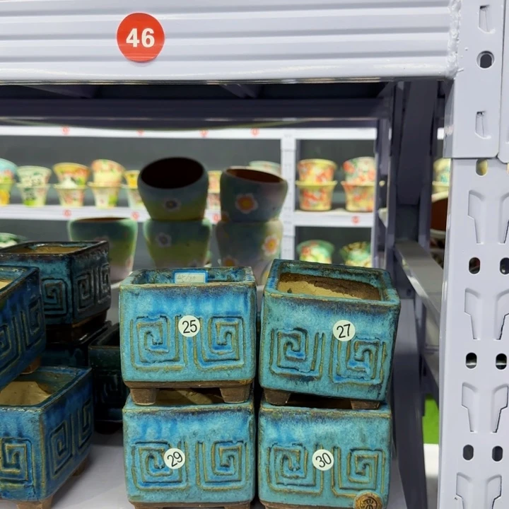 内口径8高8.5左右，4个