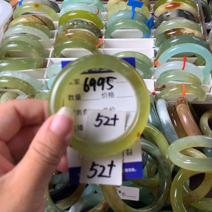蛇纹石玉未镶嵌手镯6995