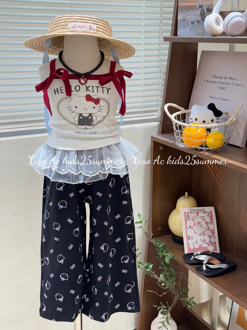 2025夏季款女童韩系可爱卡通印花短款吊带女童洋气卡通蕾丝边裤子