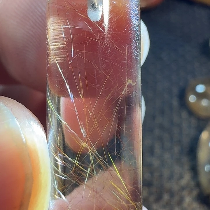 ****已未镶嵌颈饰水晶你