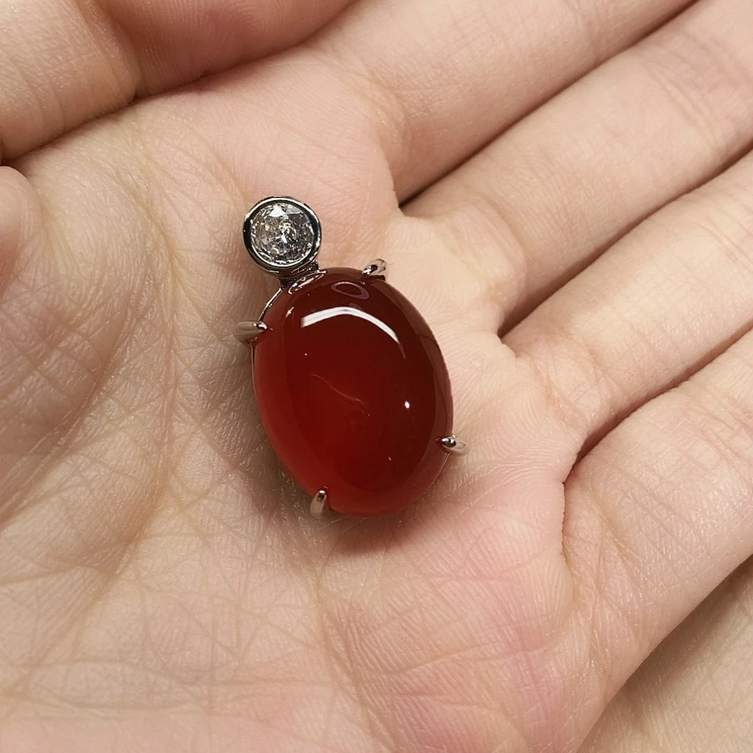 玛瑙/玉髓颈饰未镶嵌