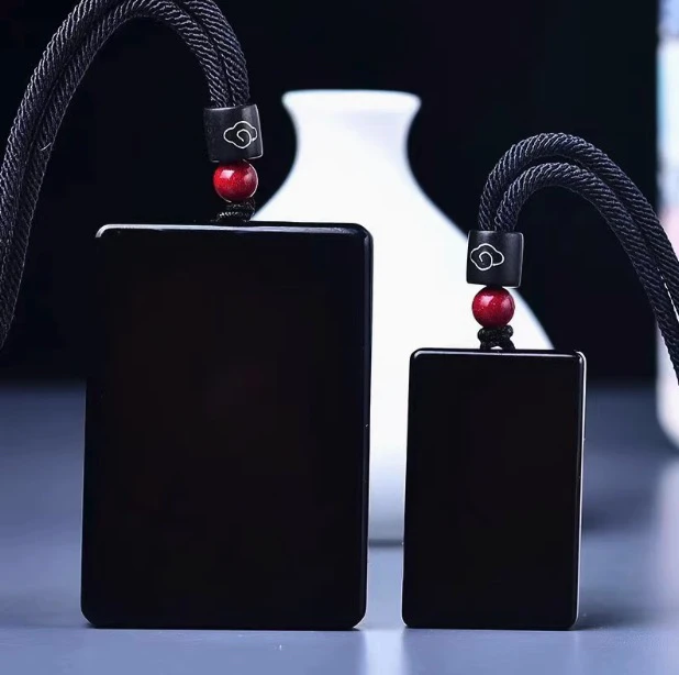 天然纯黑黑曜石吊坠