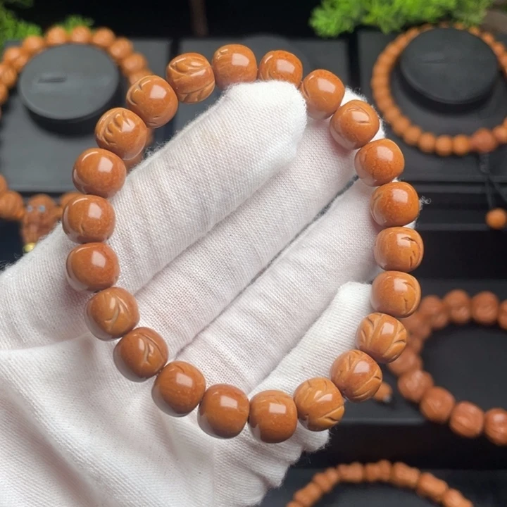 在***上木质类精品桃核单圈