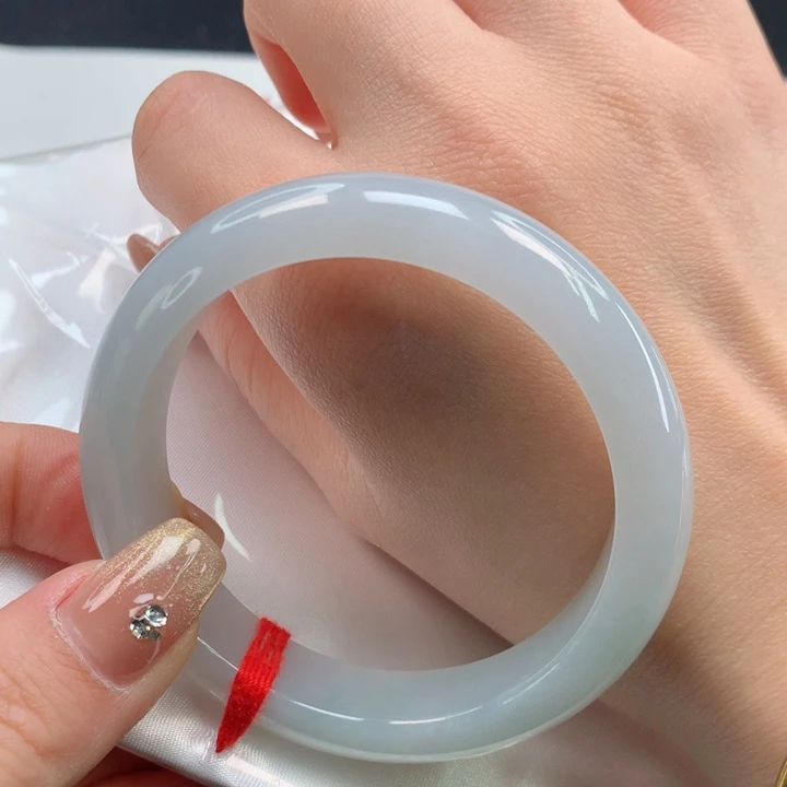 翡翠手镯未镶嵌缅甸天然A货翡翠