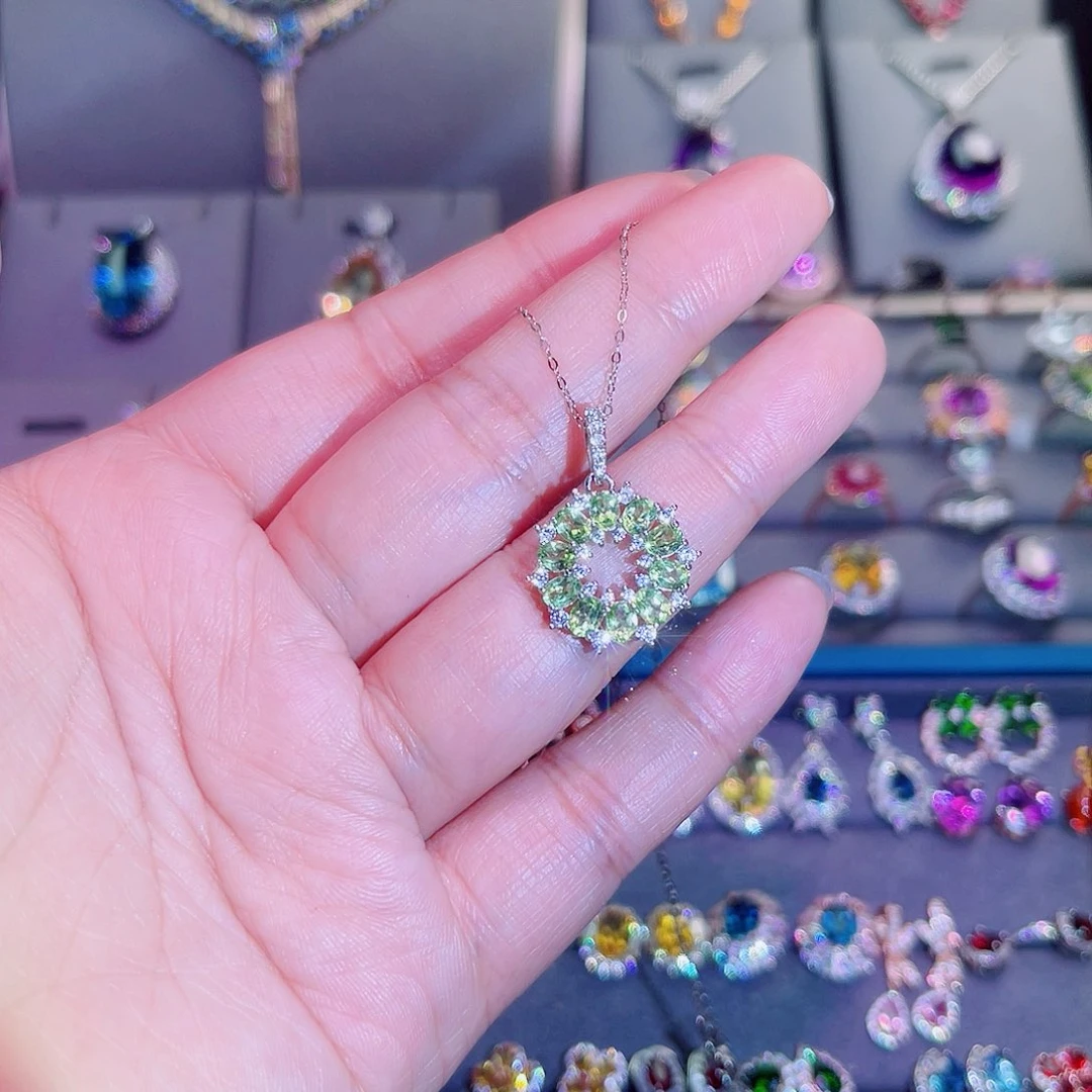 吊坠(赠链)银S925镶嵌橄榄石