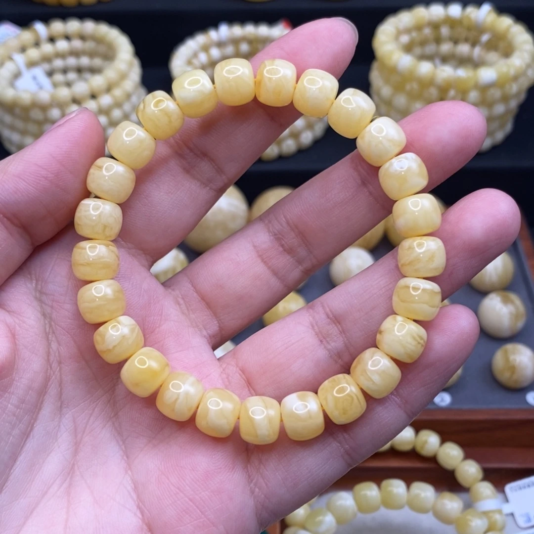 蜜蜡未镶嵌珠宝奇石9.2