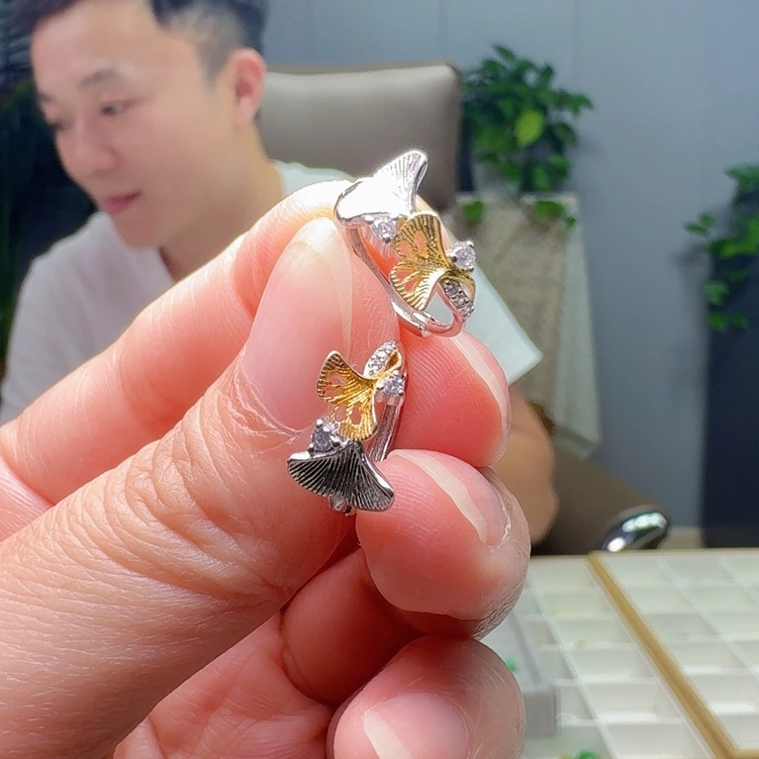 翡翠银S925镶嵌耳饰银耳包