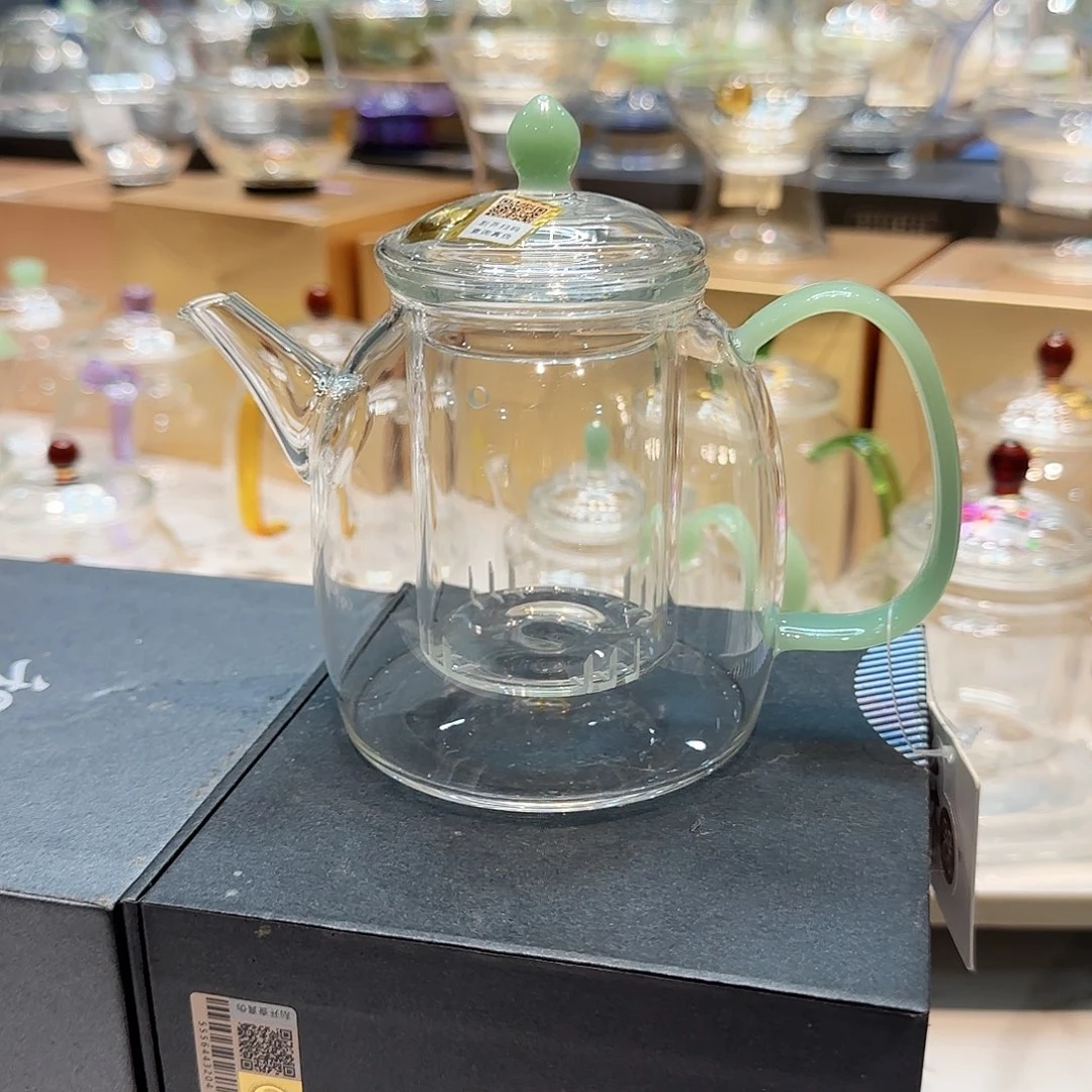 刘***呀禾器浅玉色宴臣壶内胆款
