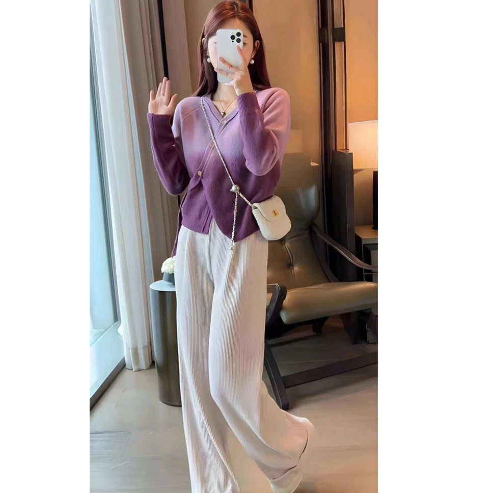 2025新款女早秋装搭配一整套温柔系炸街奶乖上衣今年流行爆款套装