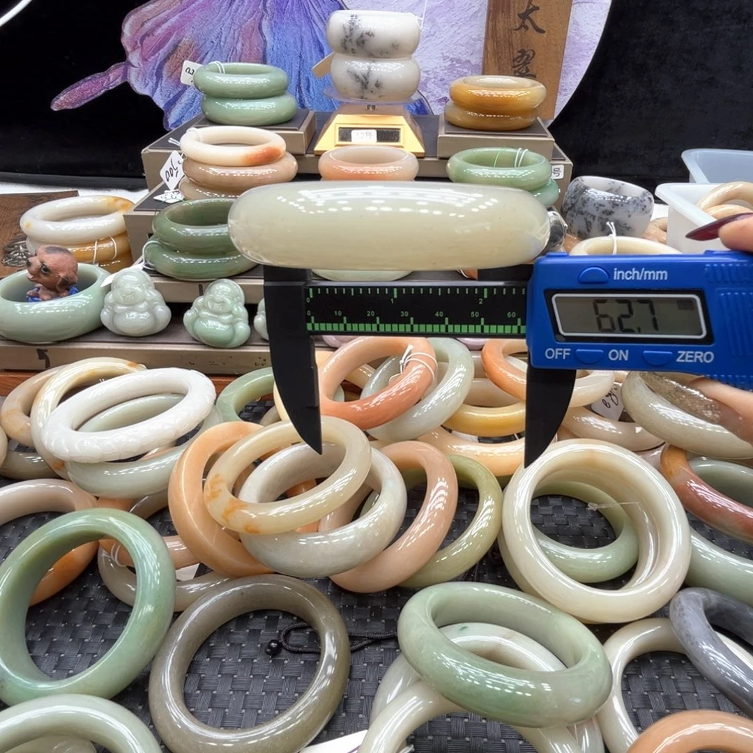 石英质玉合金手镯