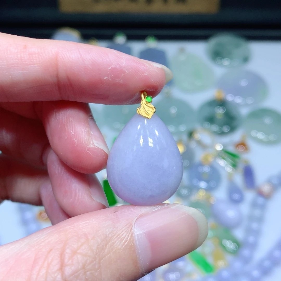 翡翠吊坠(不含链)18K金镶嵌