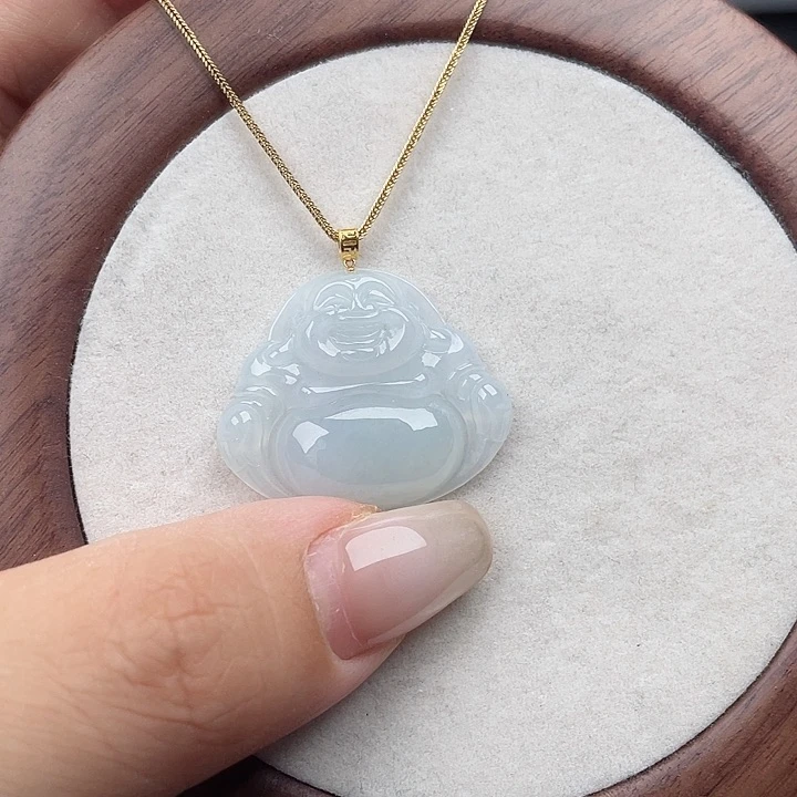 翡翠未镶嵌颈饰佛公