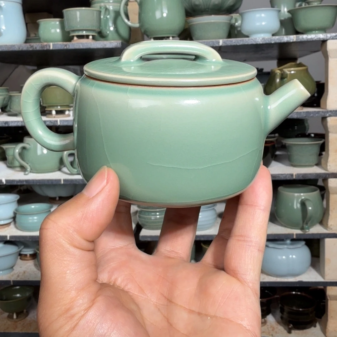 猫***仔陶摆件汝瓷青绿釉汉瓦