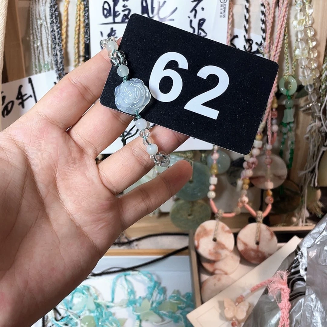 蛇纹石玉合金颈饰