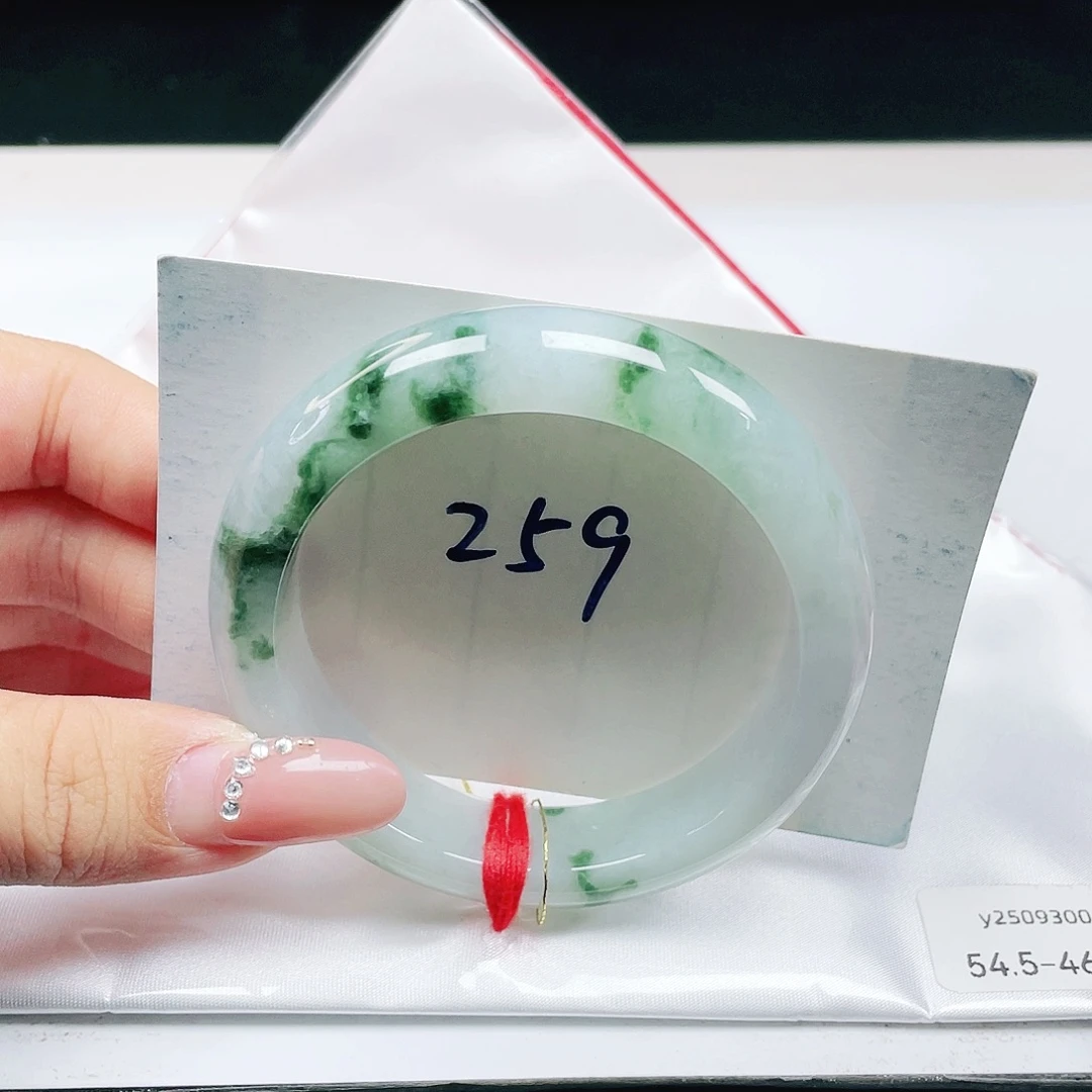 翡翠未镶嵌手镯 正圈54+