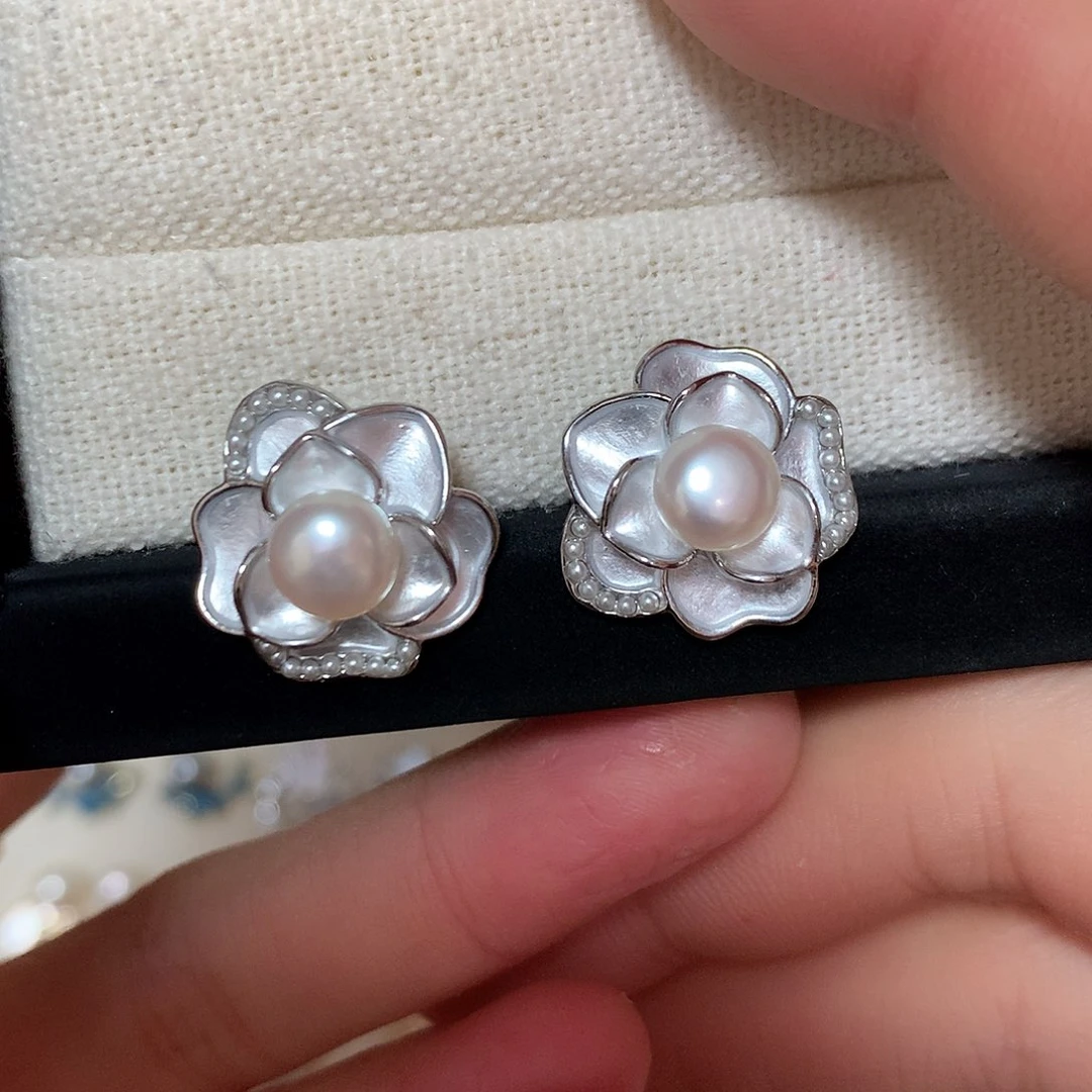 淡水珍珠耳饰合金