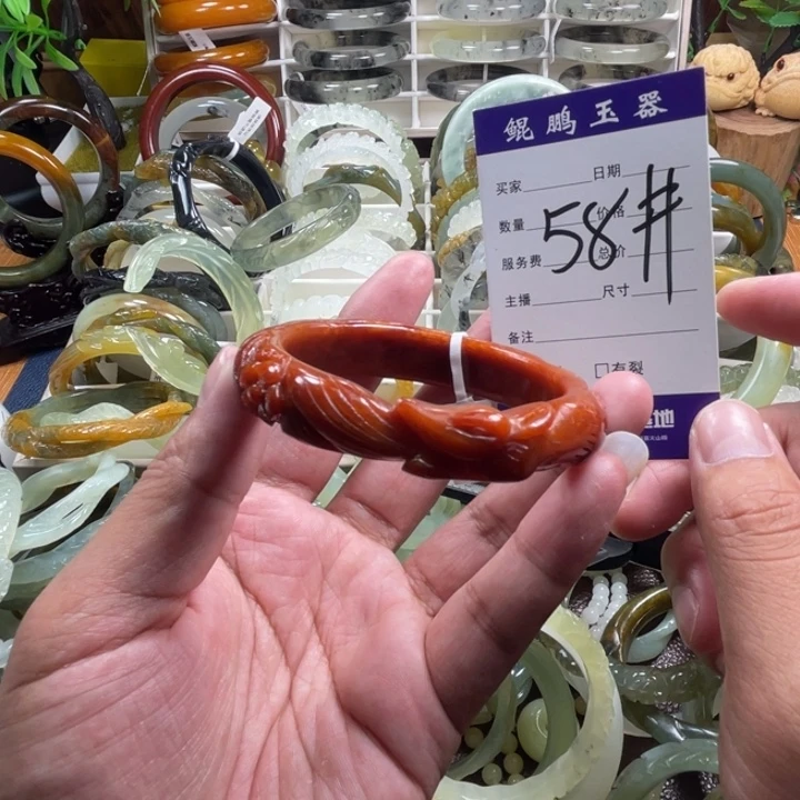 未镶嵌蛇纹石玉手镯